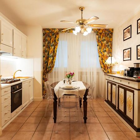 New Cozy Apartment - City Centre Леко Екстериор снимка